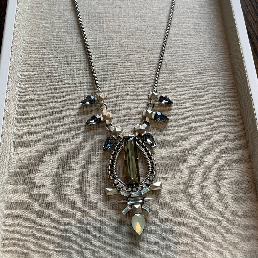 Stella & Dot Eclipse Statement Necklace